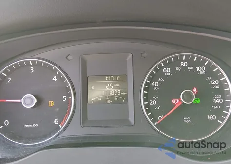 2013 Volkswagen Jetta 2.0L Tdi from USA, damaged, VIN 3VWLL7AJXDM373664